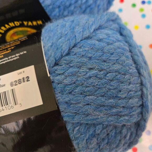 Lion Brand Wool-Ease Thick & Quick Yarn in SKY BLUE 6oz Ea - Picture 9 of 9